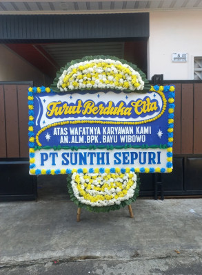 Papan Bunga Duka di Naga Juang